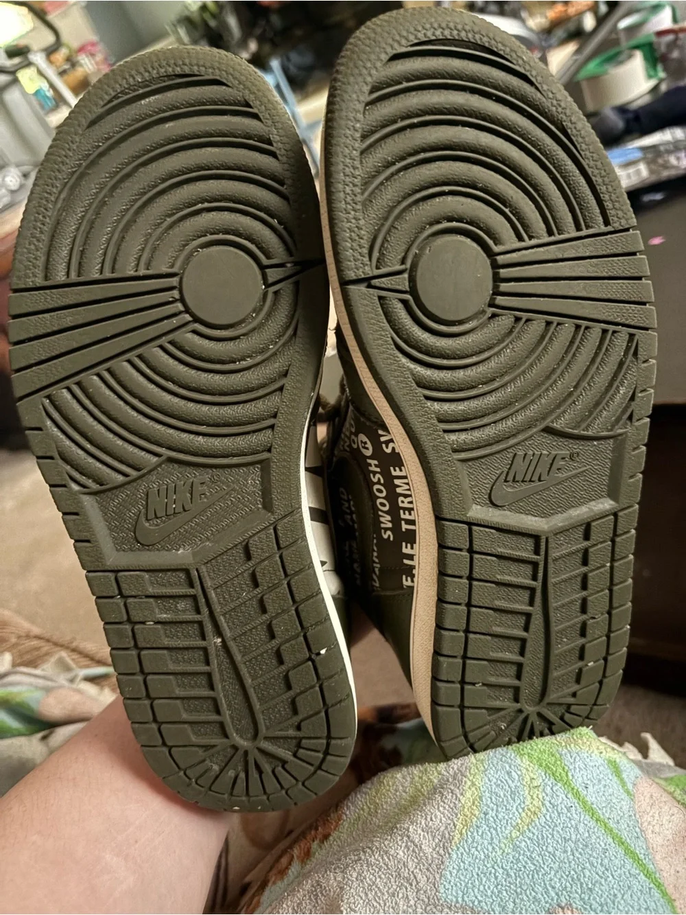Nike Air Jordan 1 High OG Olive Canvas Sneakers Men Size 7 & Women’s Size 9 FAIR